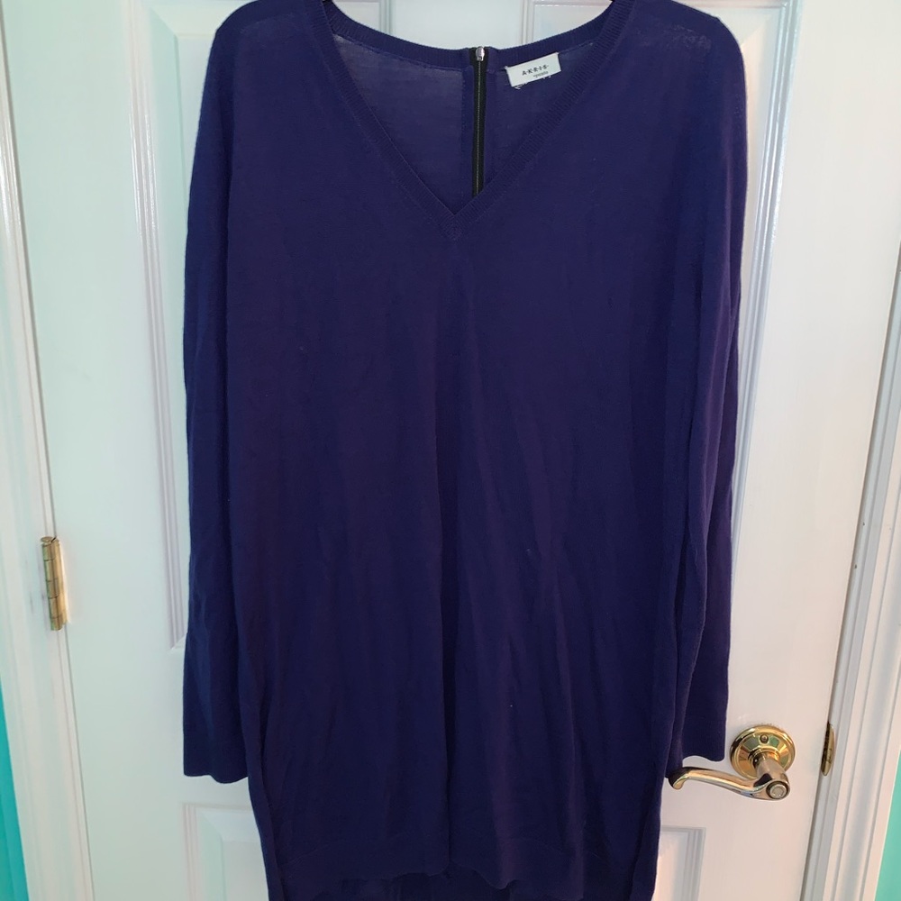 Dark Blue Sweater With Circular Zip Up The Back